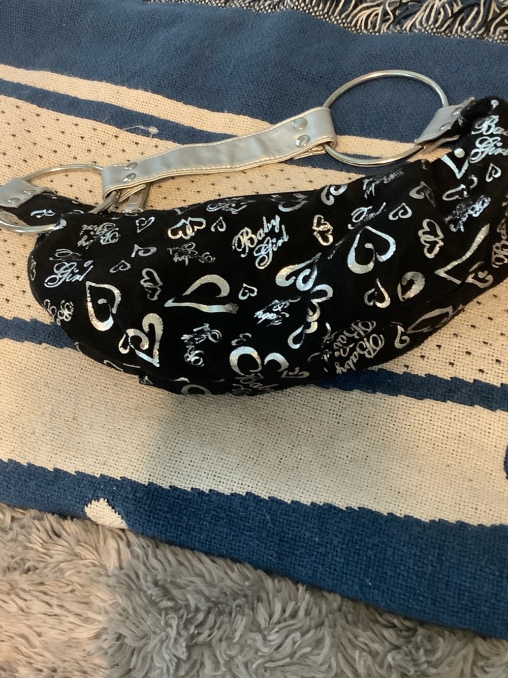 Babygirl Black Heart Print Small Purse with Silver Accent - Picture 5 of 7